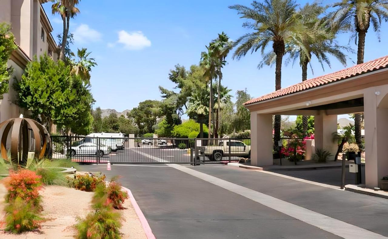 Biltmore Bliss Desert Retreat! Phoenix Exteriör bild