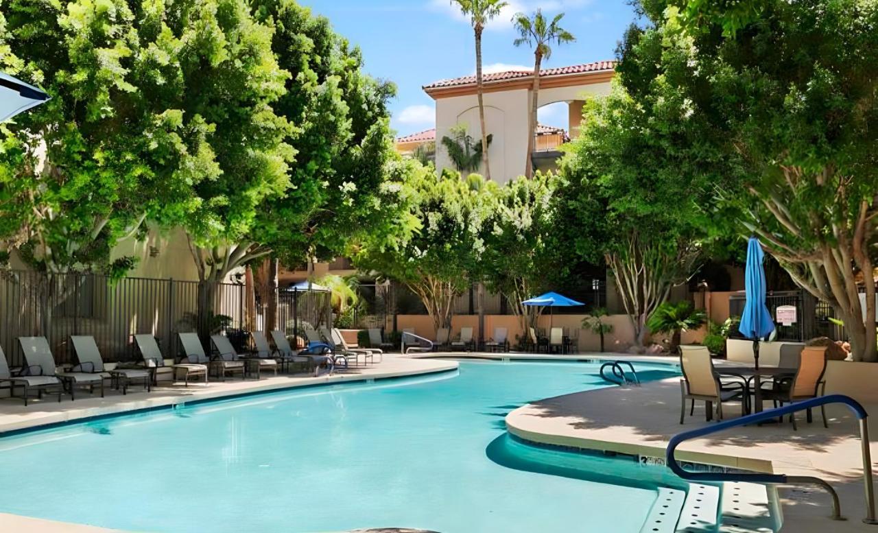 Biltmore Bliss Desert Retreat! Phoenix Exteriör bild